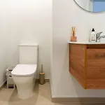 Bright & Spacious 2Br Near Ara Institute And Cbd
